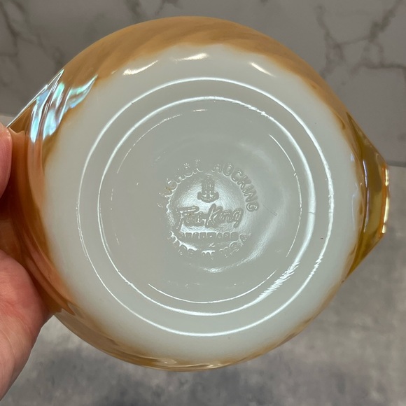 Anchor Hocking Fire King Peach Lustre Swirl Milk Glass Mini Casserole Dishes - Picture 6 of 16